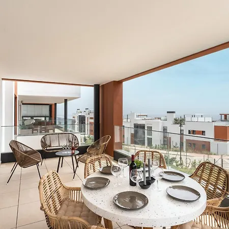 Apartament Middle Views
